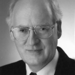 Dr. Rolf Eckhoff
